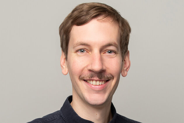 [Translate to en:] Kilian Vieth-Ditlmann, Deputy Head of Policy & Advocacy bei AlgorithmWatch © Studio Monbijou CC-BY-4.0